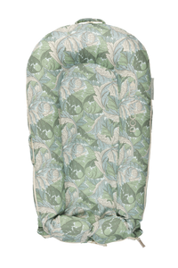 Deluxe+ Dock - Acanthus (In Stock)
