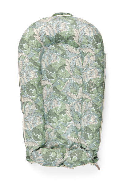 Deluxe+ Dock - Acanthus (In Stock)