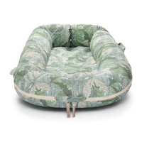 Deluxe+ Dock - Acanthus (In Stock)